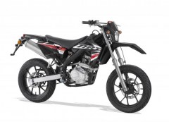 mrt-125-e4-ac-sm-2019-noir.jpg