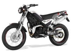 tango-250cc-4t-2012-blanc.jpg